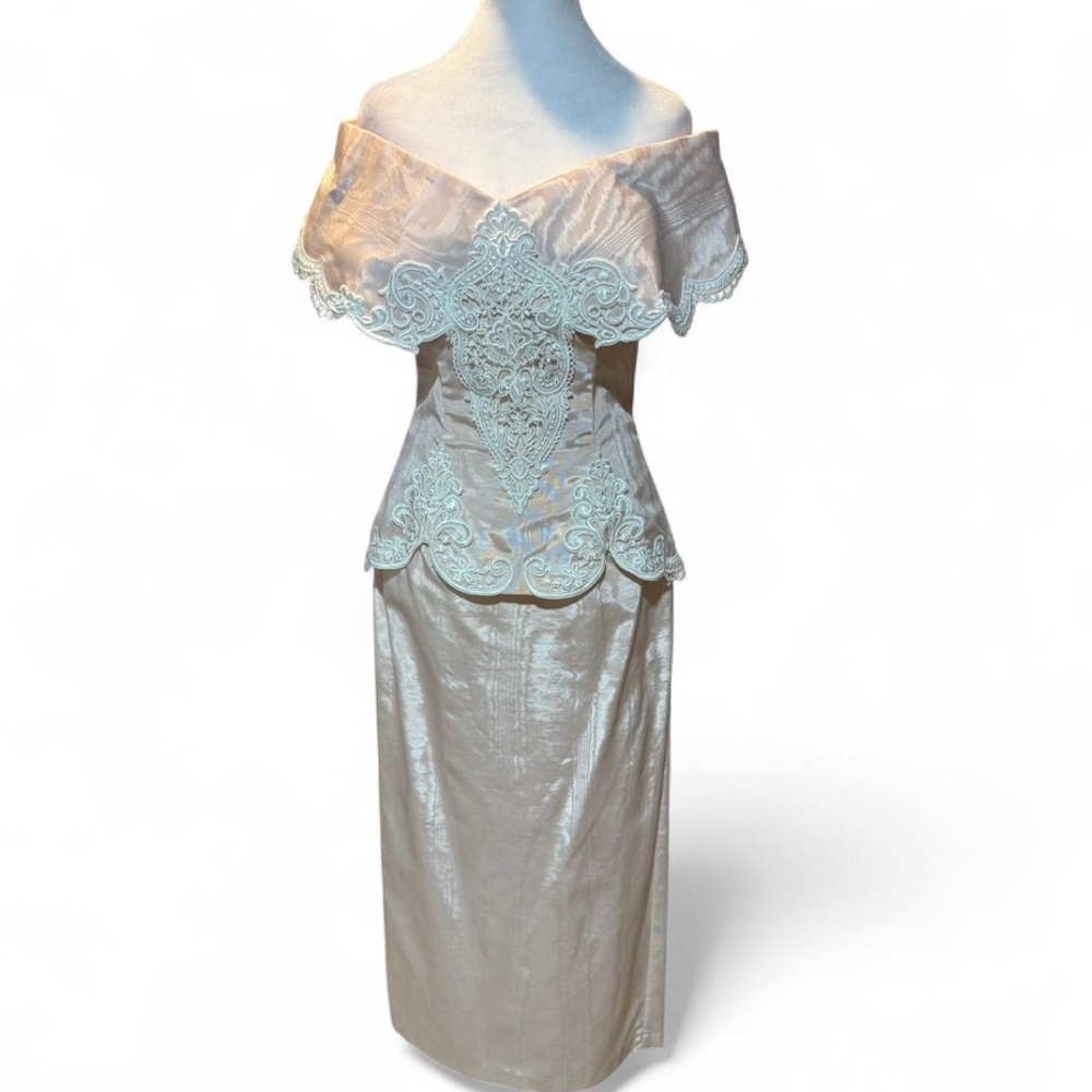 Scott McClintock designer 1980’s Vintage Retro Elegant Off-Shoulder Lace Dress - Picture 3 of 7